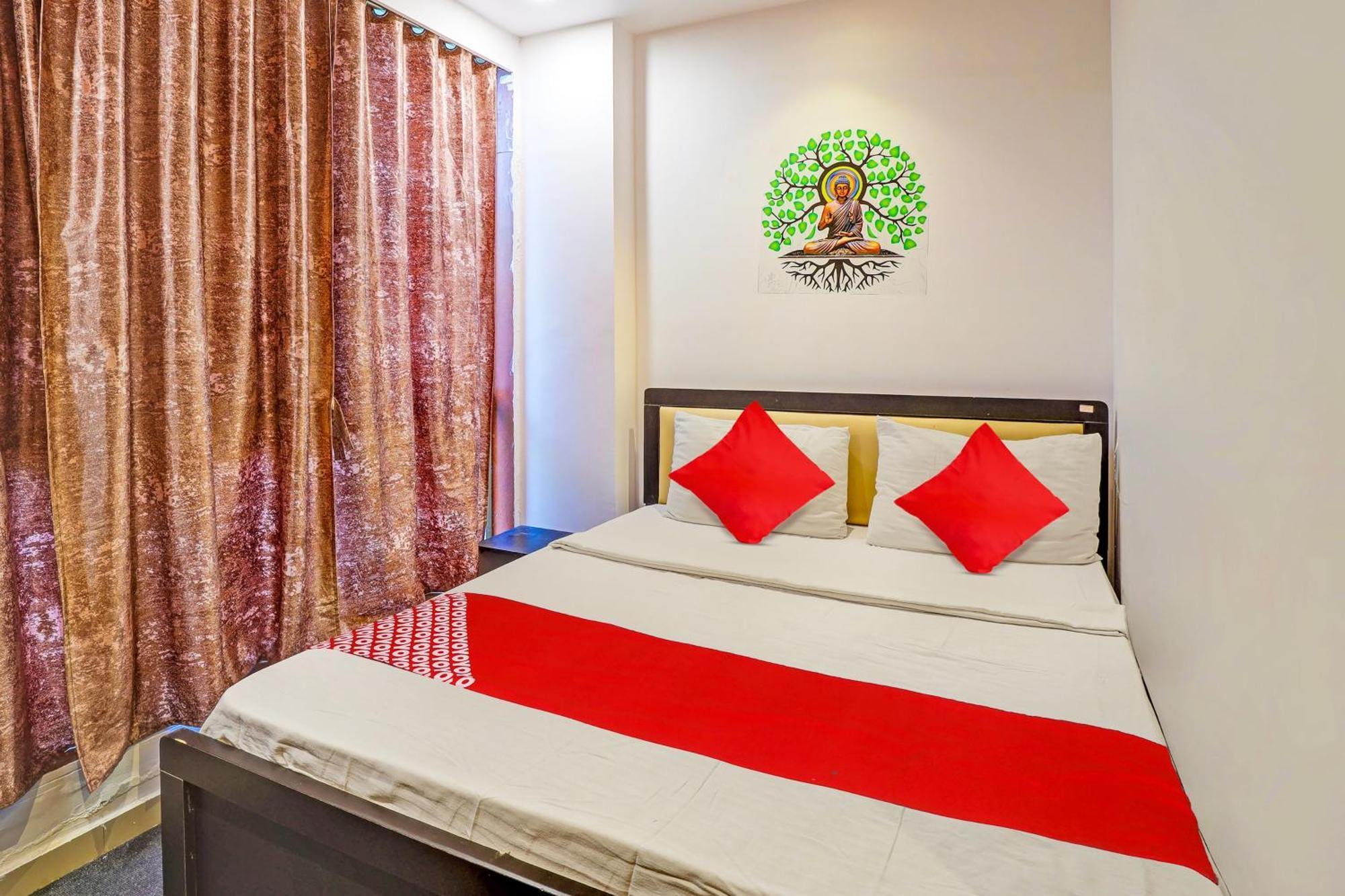 Hotel O Lotus Hotel Surat Zewnętrze zdjęcie